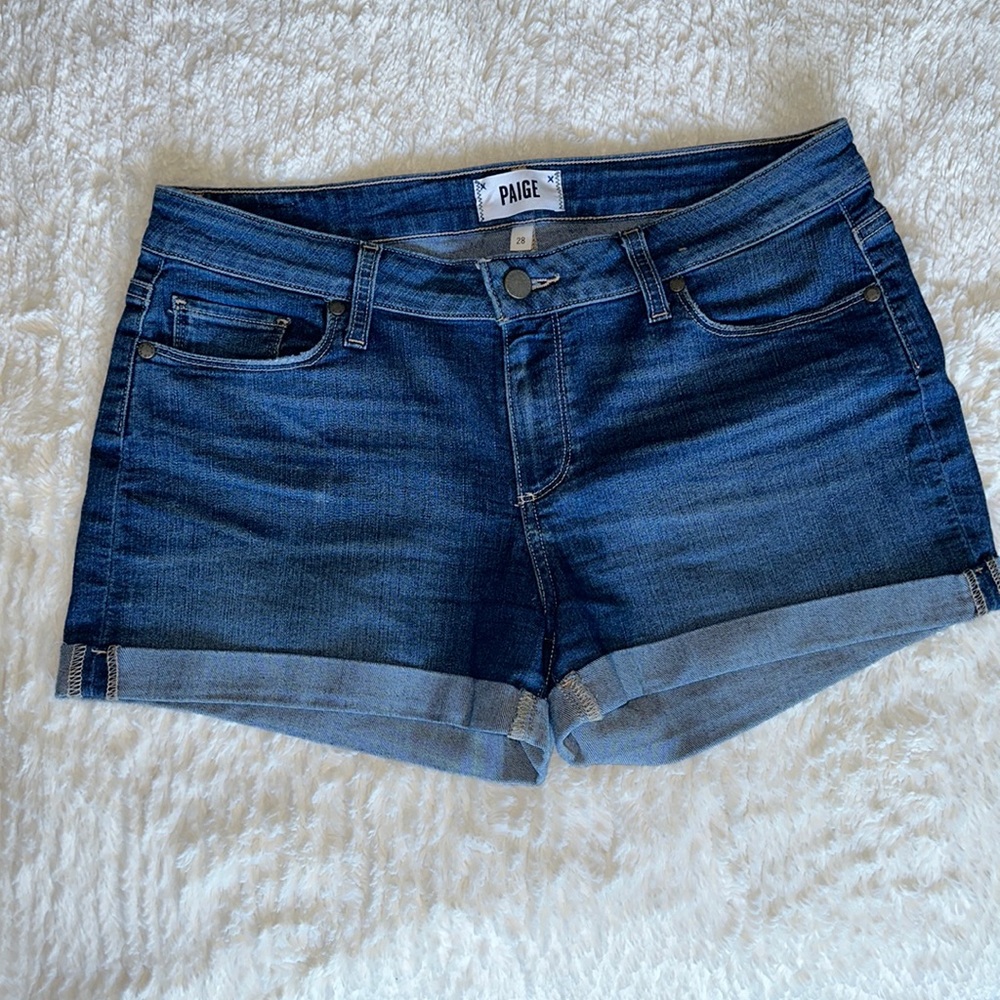 Paige Jimmy Jimmy Jean Short Size 28 Cuffed Stretch Medium Blue Wash